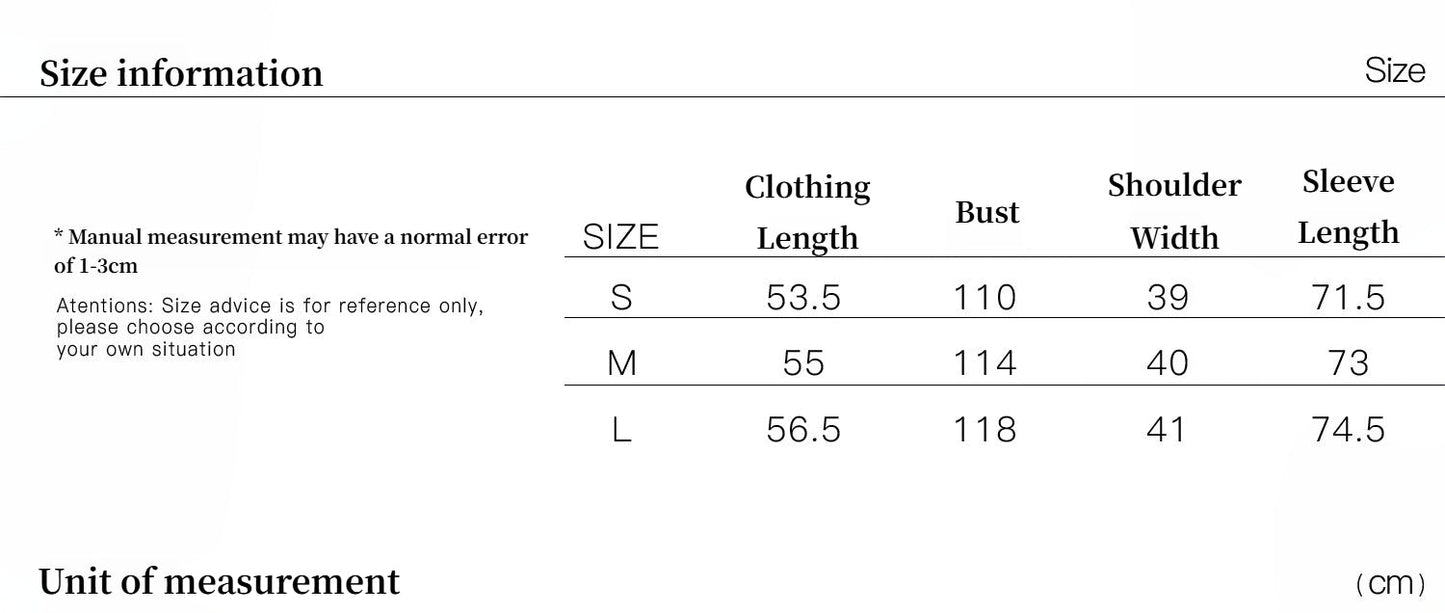 Short premium wool coat with contrast collar - Elegance and warmth