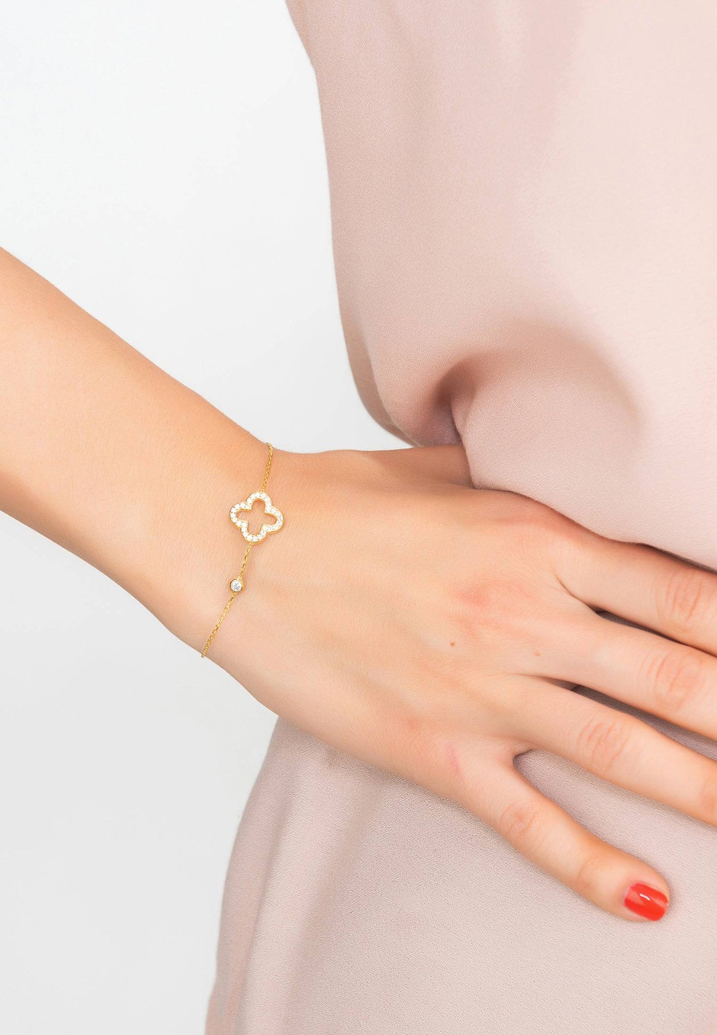Lucky Clover Bracelet ✨ - Elegance in Gold Plated Sterling Silver