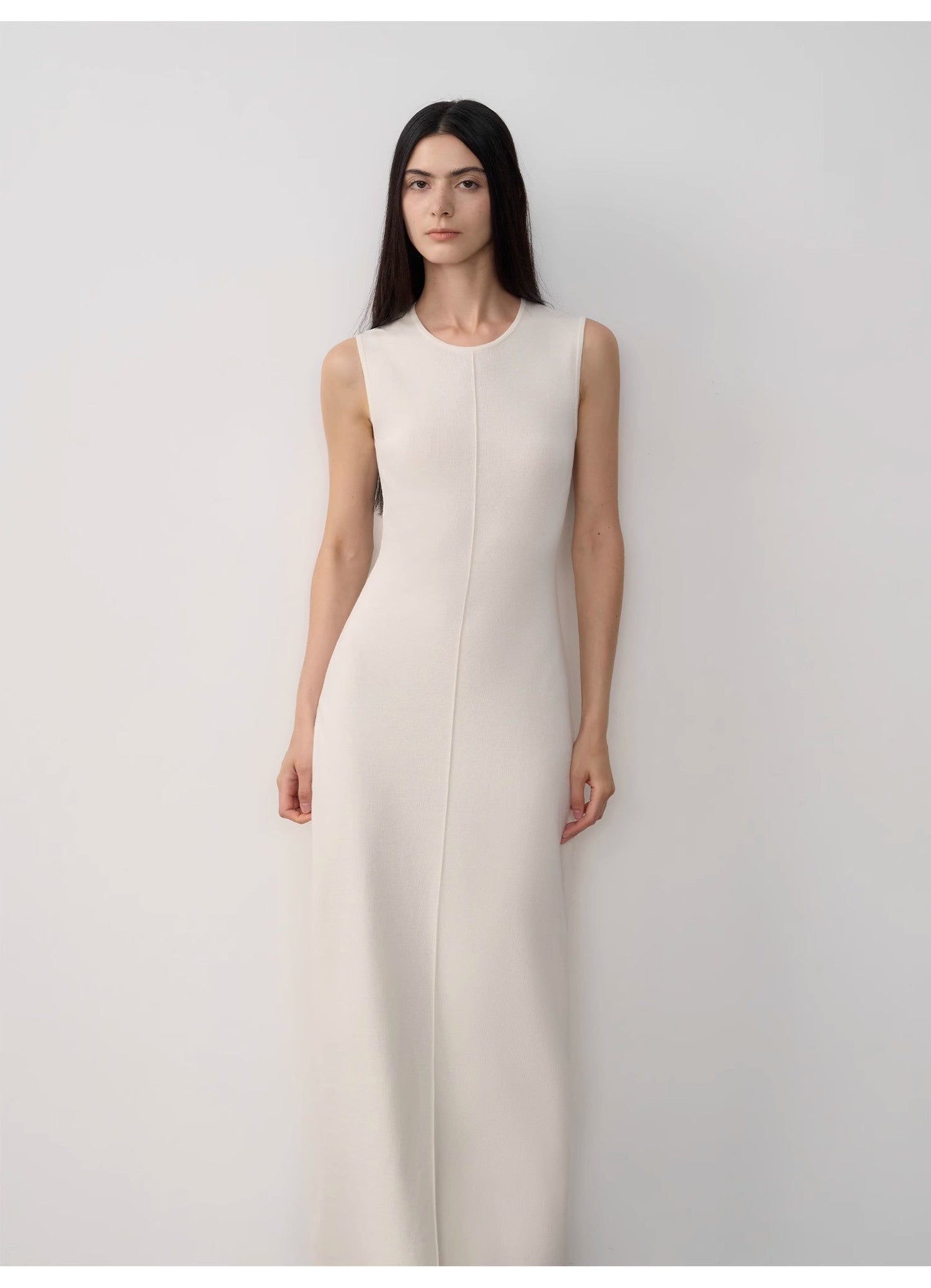 ✨ Exclusive “Island Letters” Long Merino Wool Dress – Timeless Elegance by Zulter VIP
