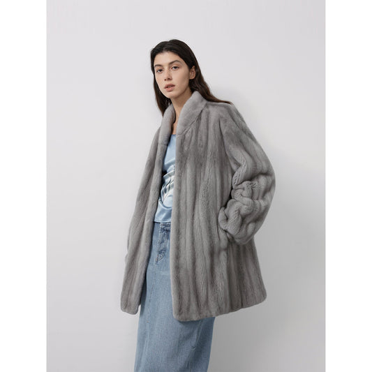 Abrigo de piel suave de longitud media con cuello alto y acabado natural Women's Fashion - Women's Clothing - Jackets & Coats - Real Fur | Zulter VIP .