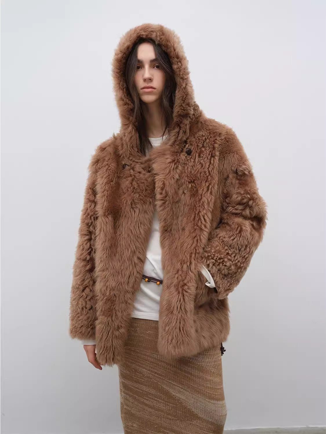 brigo Largo de Piel Natural con Capucha – Inspiración Toscana Women's Fashion - Women's Clothing - Jackets & Coats - Real Fur | Zulter VIP