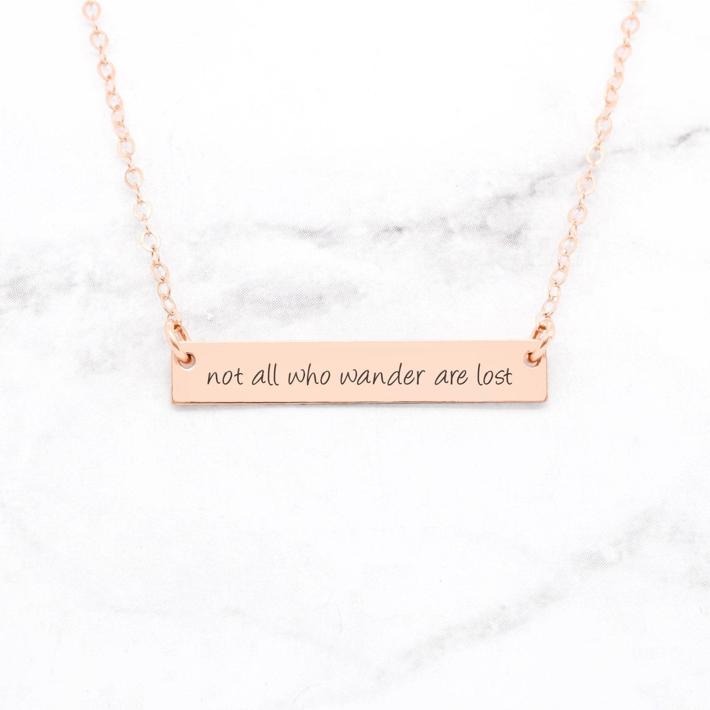 "Collar `No Todos los que Vagan Están Perdidos` - Mensaje que inspira y Acompaña" Jewelry & Accessories - Necklaces & Pendants | Zulter VIP