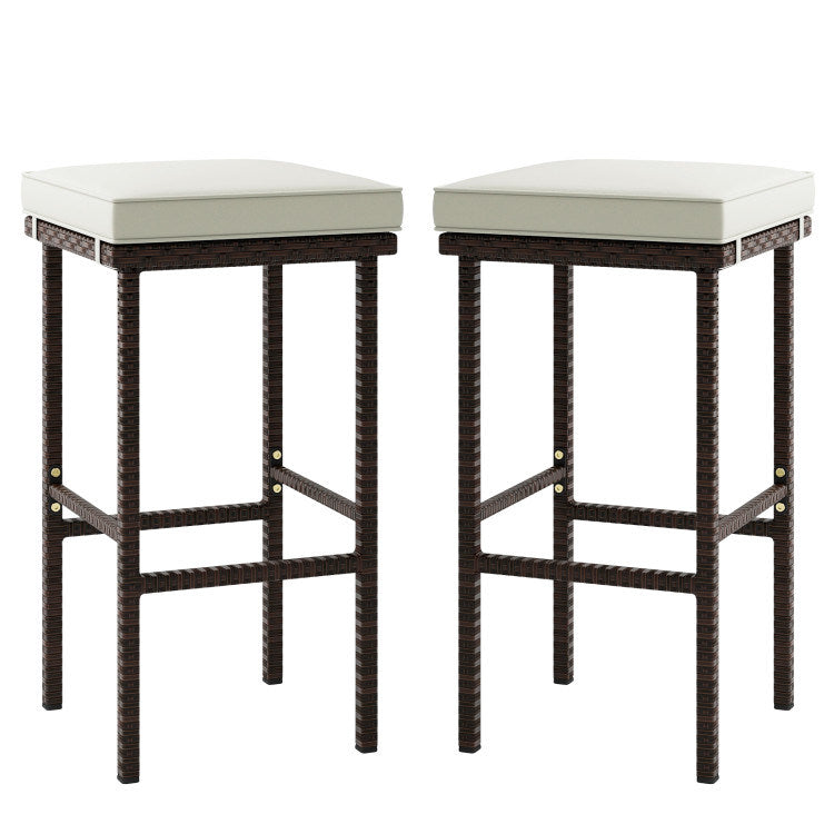Juego de 2 taburetes altos de mimbre con cojín y reposapiés | Patio elegante & barra exclusiva
