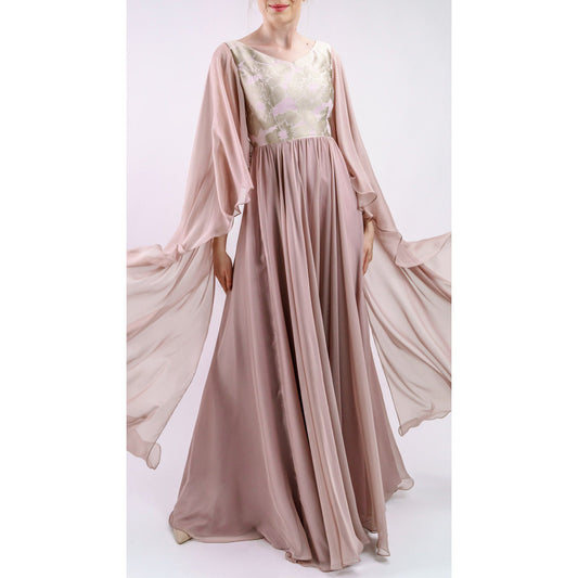 Elegancia Serena en Rosa Suave Women's Fashion - Weddings & Events - Evening Dresses | Zulter VIP .