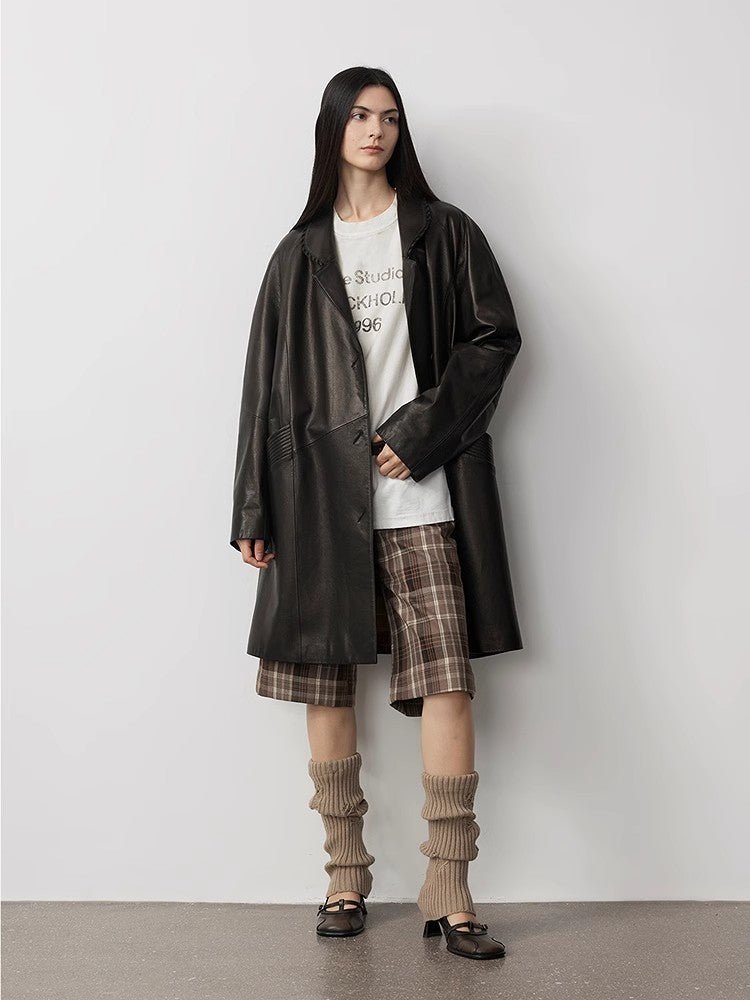 "Pasión y Estilo - Abrigo de Piel Encerada que Cuenta tu Historia" Women's Fashion - Women's Clothing - Jackets & Coats - Real Fur | Zulter VIP