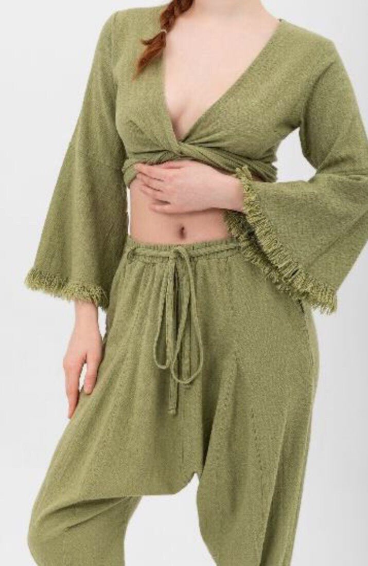 🌿 Top Corto Bohemio Cruzado de Algodón Orgánico Women's Fashion - Women's Clothing - Tops & Tees - Tank Tops | Zulter VIP