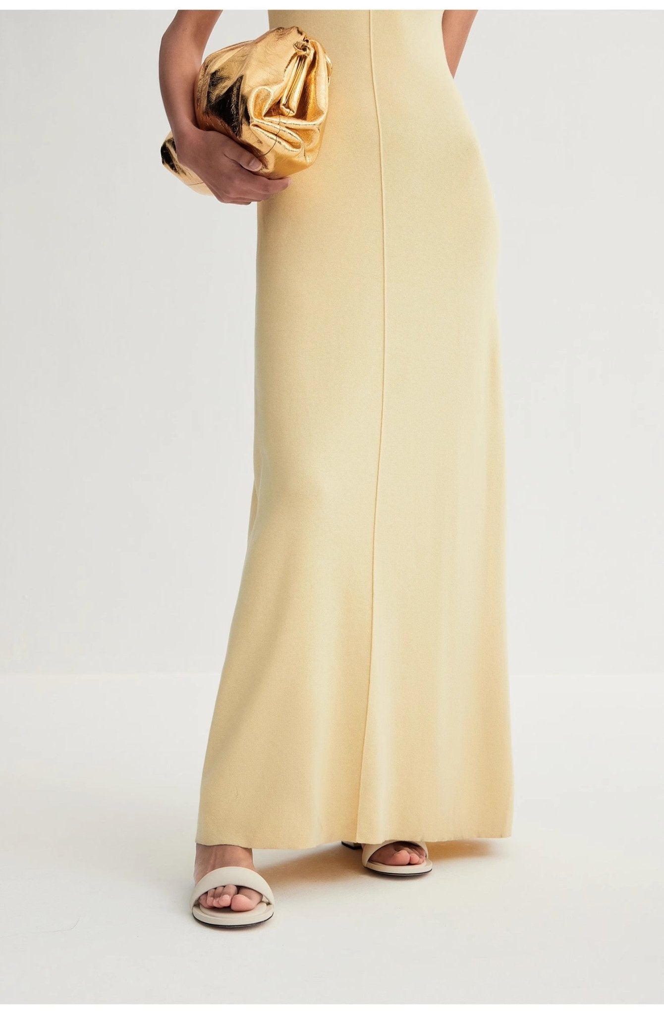 ✨ Vestido Largo Exclusivo de Lana Merino “Island Letters” – Elegancia Atemporal by Zulter VIP Women's Fashion - Women's Clothing - Dress - Sleeveless Dress | Zulter VIP