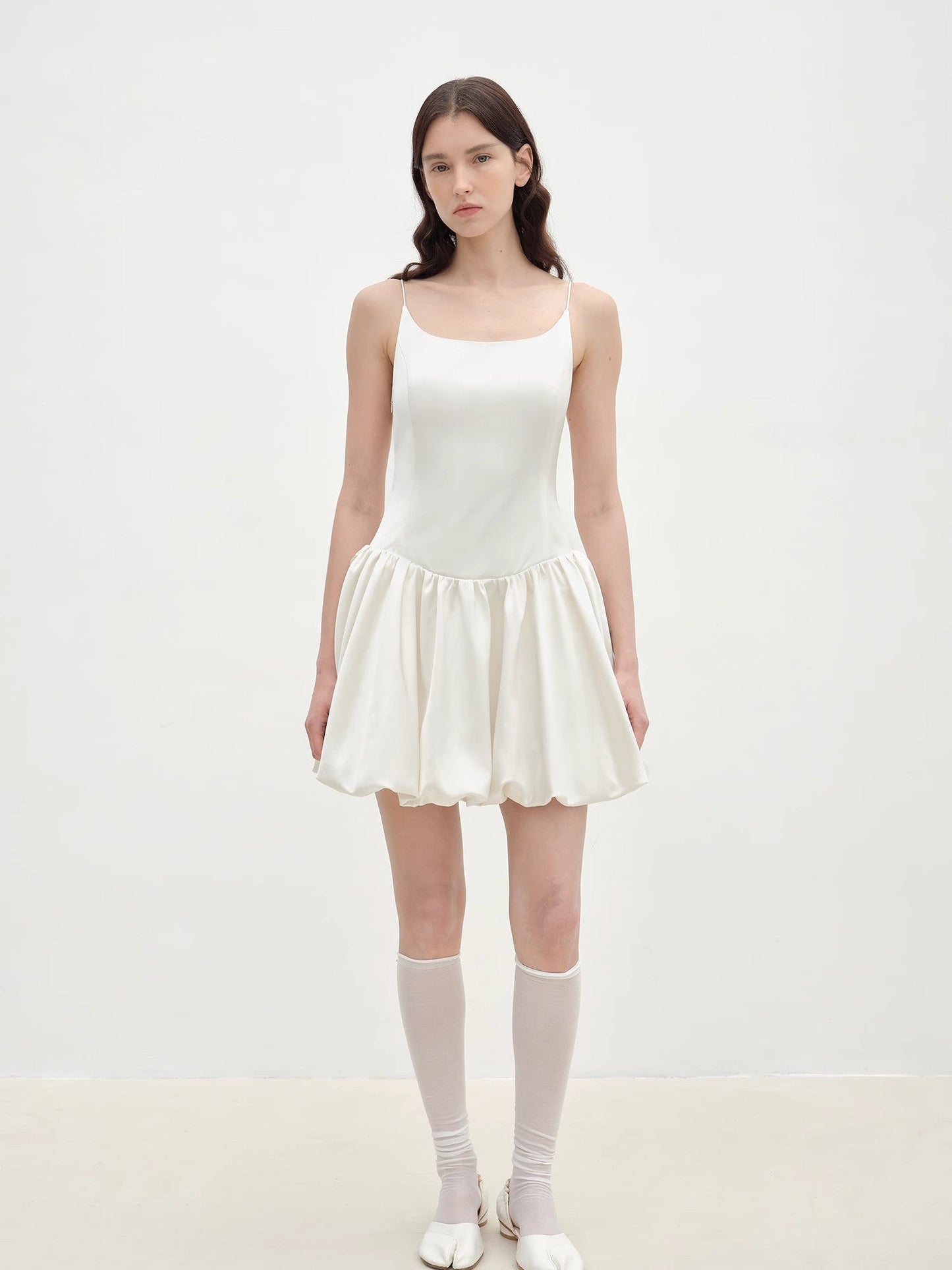 Vestido Lencero de Satén y Acetato — Elegancia Líquida con Brillo de Lujo Women's Fashion - Women's Clothing - Dress - Sleeveless Dress | Zulter VIP