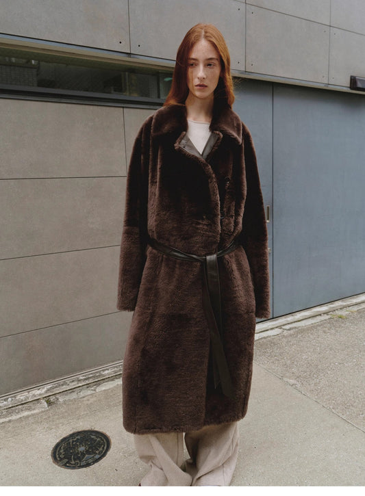 Abrigo largo de piel de oveja y lana merino – Estilo asimétrico Mocha Phantom
