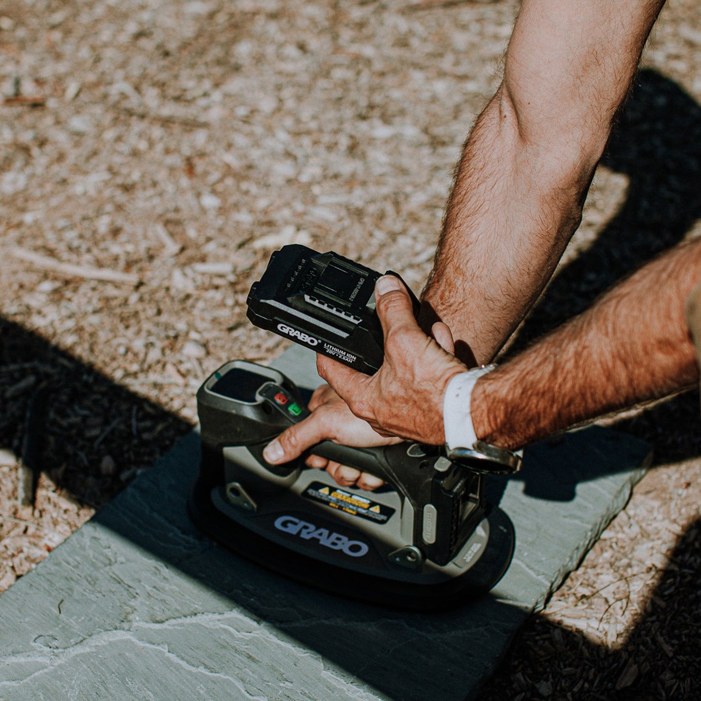 GRABO Pro Brushless Gripster 170 kg – Ventosa Eléctrica Inalámbrica con Control Remoto