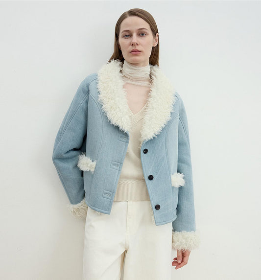 Manteau court en laine de première qualité avec col contrasté - Elégance et chaleur