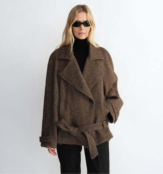 Exklusiver italienischer Mantel "Warm Cocoon" aus Schurwolle und Leinen - Cocoon-Schnitt, Fischgrätenmuster, Haute Couture