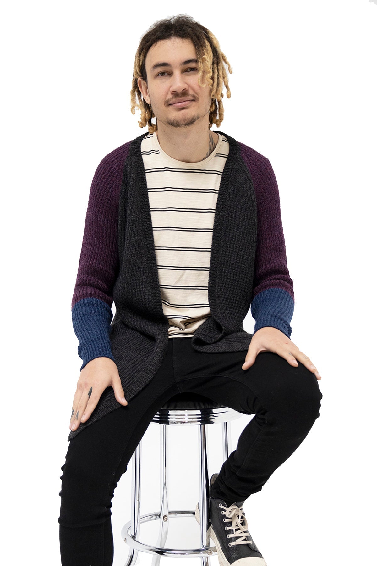 Abrigo de alpaca suave en tonos amatista Women's Fashion - Women's Clothing - Sweaters - Cardigans | Zulter VIP .