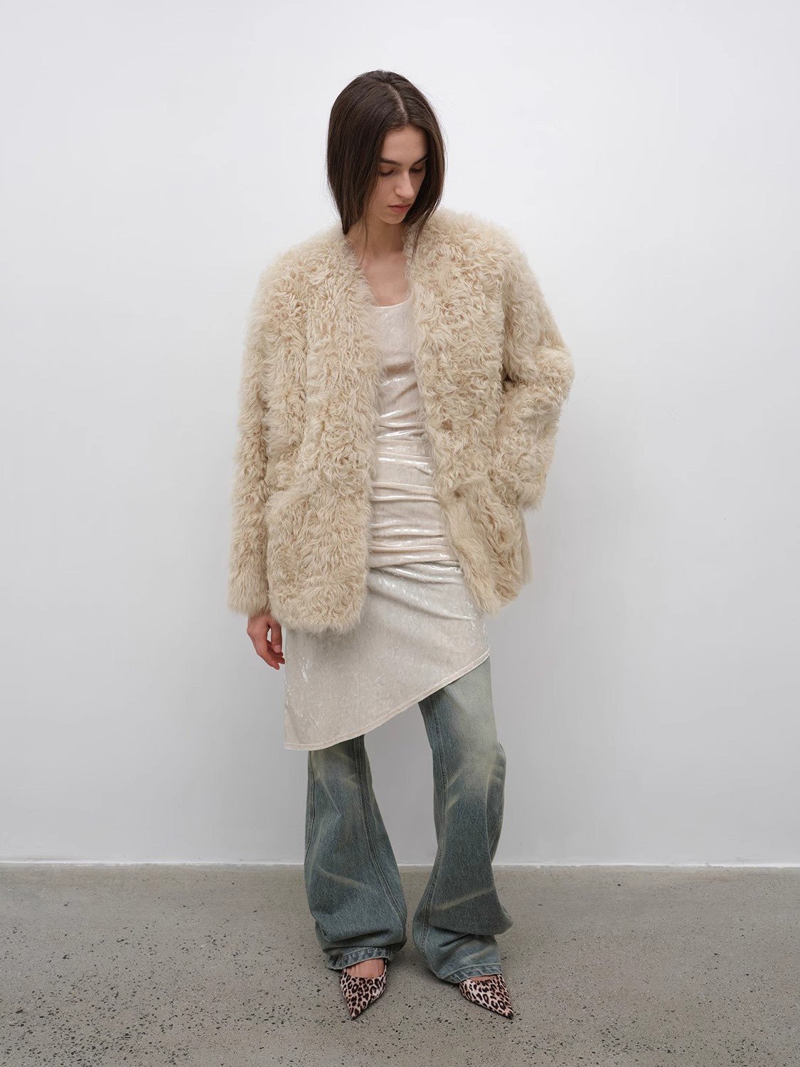 Abrigo de Piel Toscana Italiana — Calidez Natural con Elegancia Atemporal Women's Fashion - Women's Clothing - Jackets & Coats - Real Fur | Zulter VIP