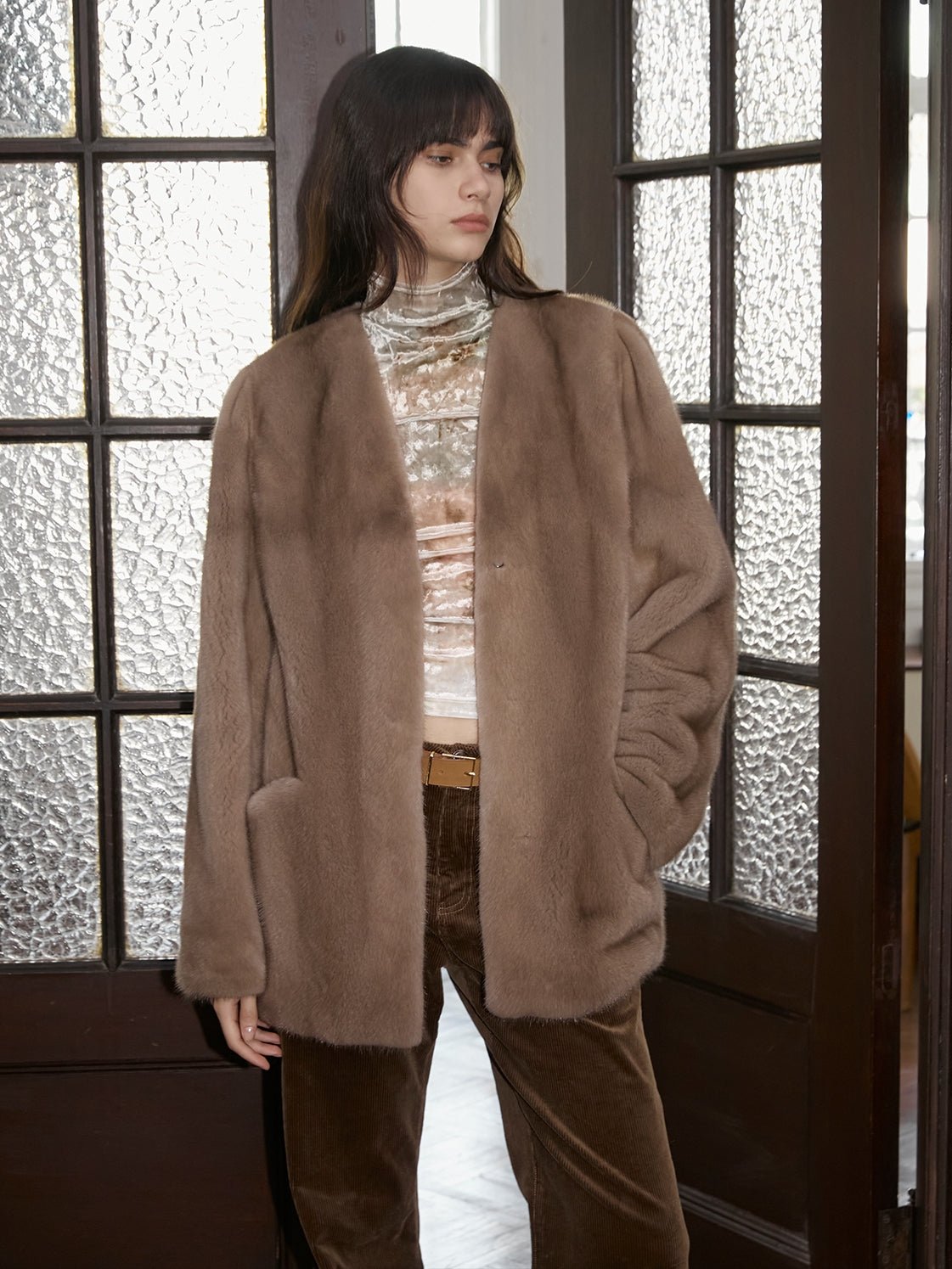 Abrigo de Visón de Color Raro – Edición Coleccionable Premium Women's Fashion - Women's Clothing - Jackets & Coats - Real Fur | Zulter VIP .