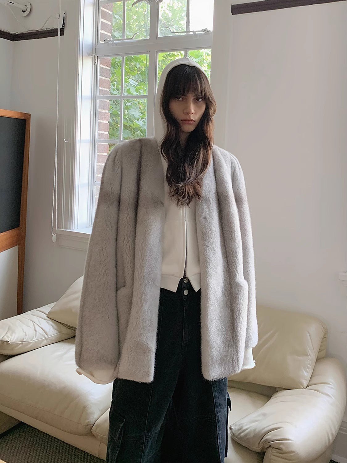 Abrigo de Visón de Color Raro – Edición Coleccionable Premium Women's Fashion - Women's Clothing - Jackets & Coats - Real Fur | Zulter VIP .