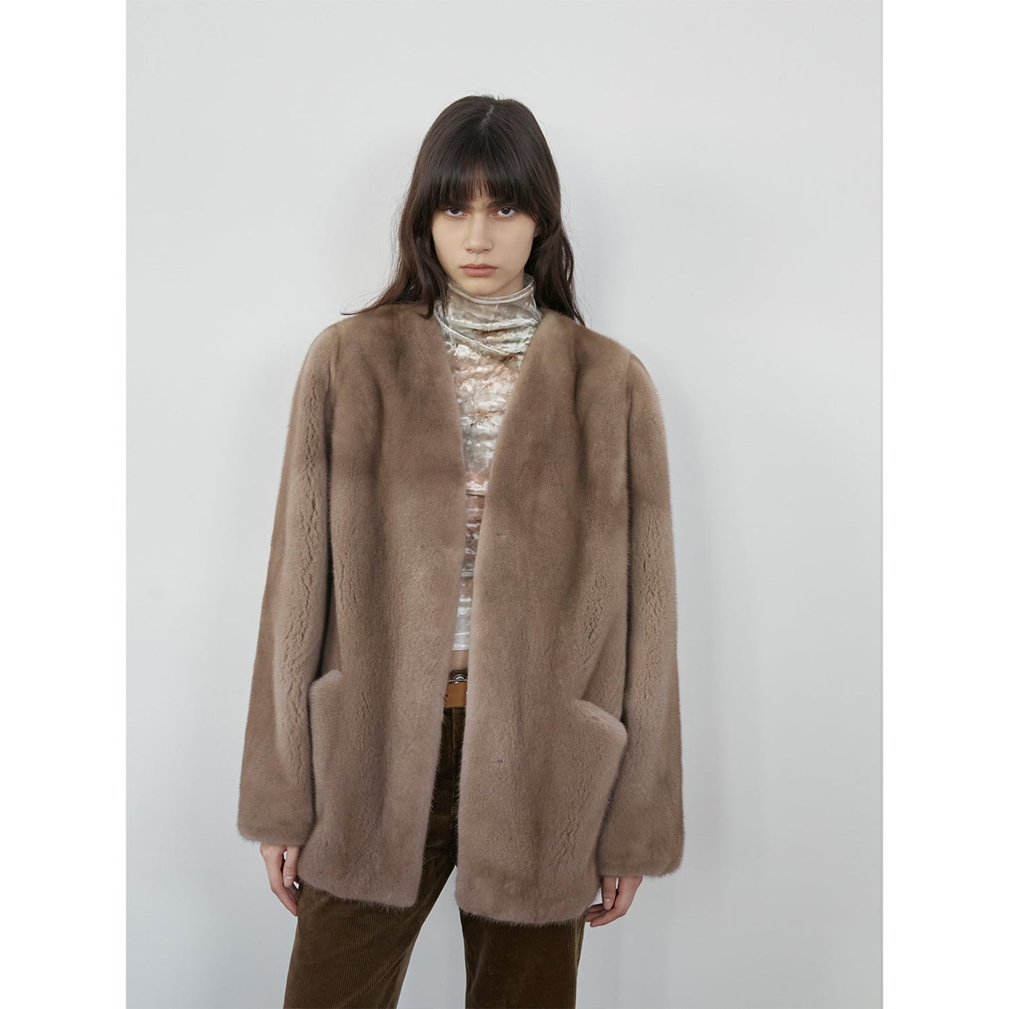 Abrigo de Visón de Color Raro – Edición Coleccionable Premium Women's Fashion - Women's Clothing - Jackets & Coats - Real Fur | Zulter VIP .