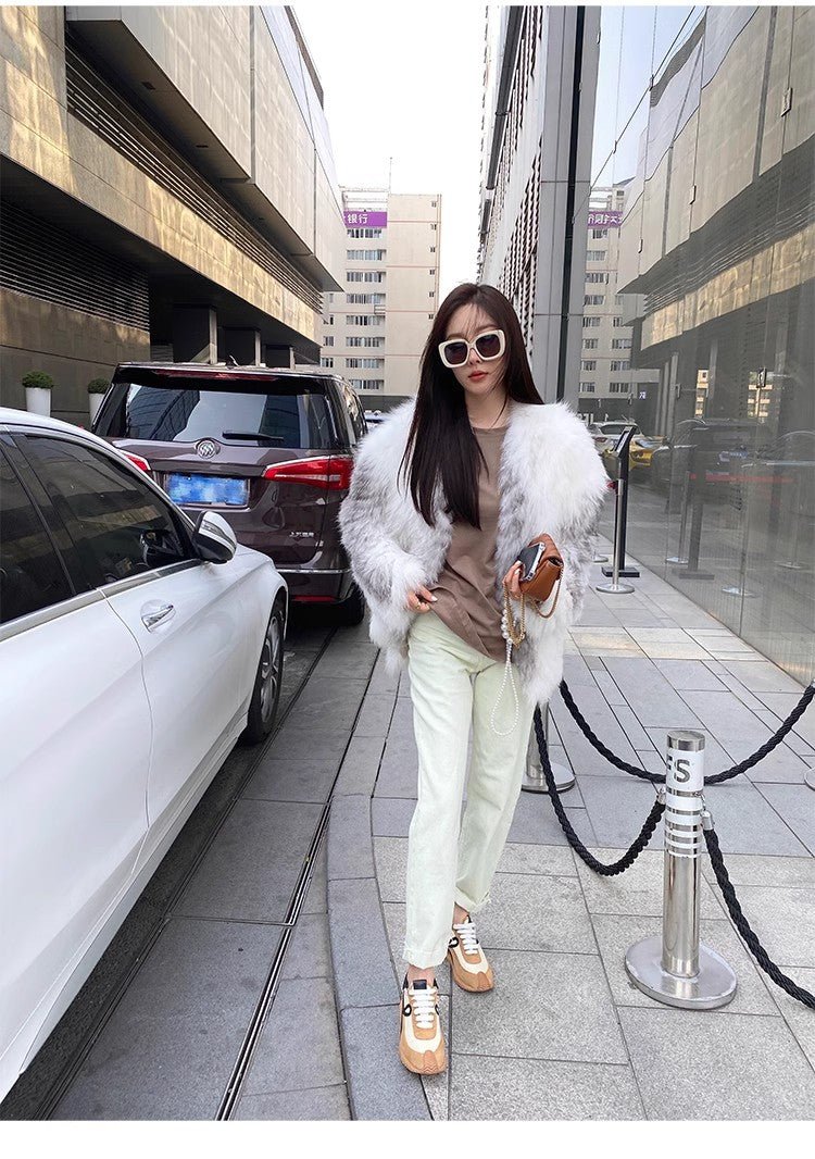 Abrigo de zorro natural en tonos coloridos importado desde Finlandia Women's Fashion - Women's Clothing - Jackets & Coats - Real Fur | Zulter VIP .