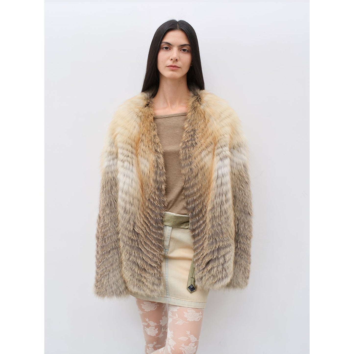 Abrigo de zorro natural en tonos coloridos importado desde Finlandia Women's Fashion - Women's Clothing - Jackets & Coats - Real Fur | Zulter VIP .