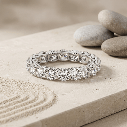 Anillo de eternidad en oro blanco de 14K con 2 quilates de diamantes certificados AGI Jewelry & Accessories - Rings | Zulter VIP .