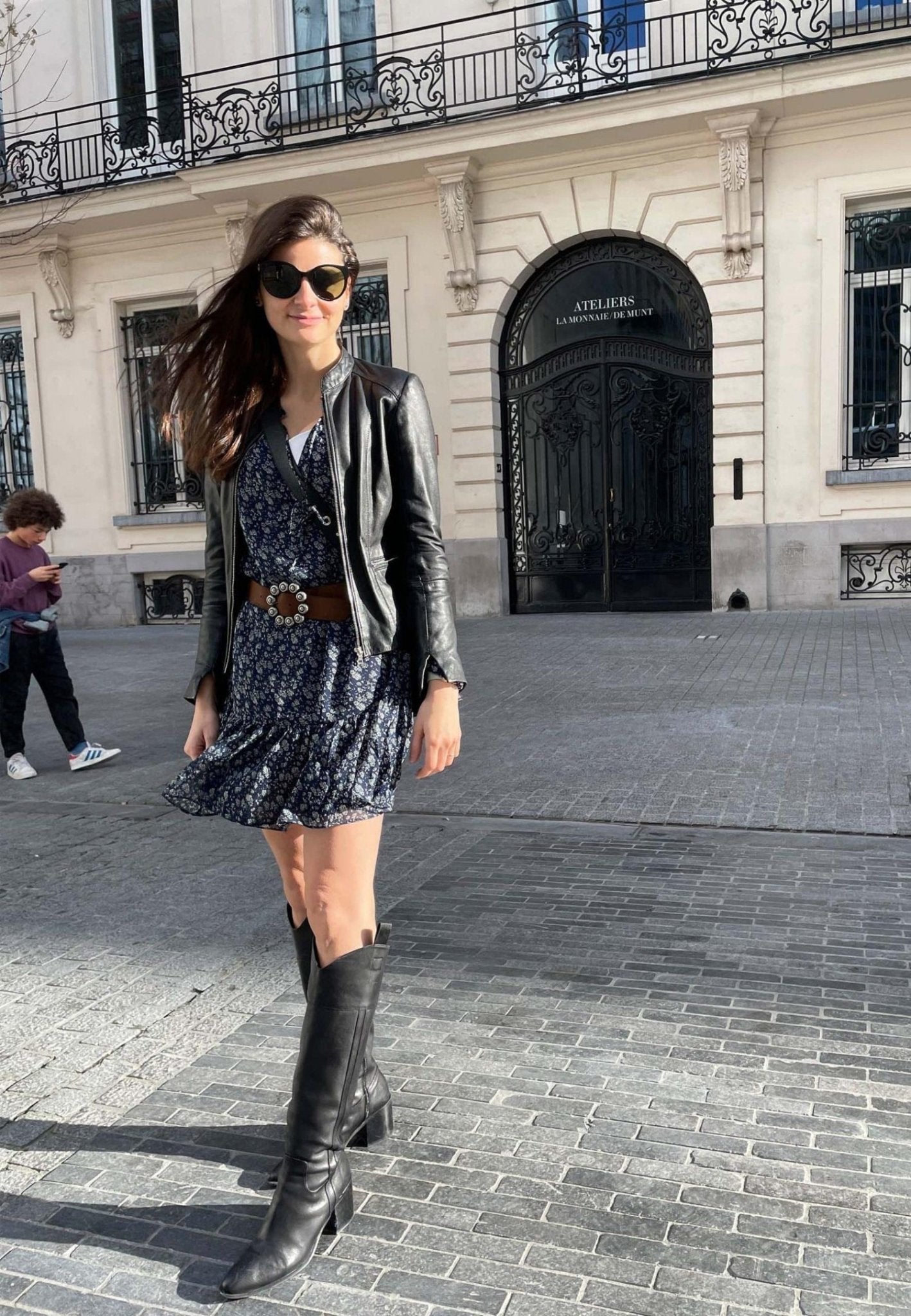 Botas Altas de Piel Marrón — Elegancia Clásica y Confort Premium Women's Fashion - Women's Shoes - Women's Boots | Zulter VIP .