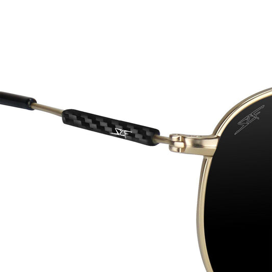 CAPTAIN™ - Premium-Sonnenbrille aus echter Kohlefaser mit goldenen Akzenten
