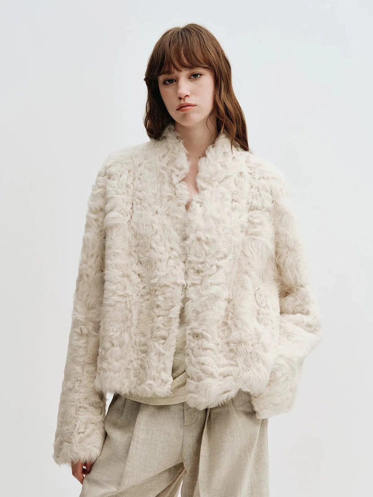 Chaqueta Corta de Piel de Oveja Natural para Mujer Fireladyfur Young Hu – Cuello Convertible Women's Fashion - Women's Clothing - Jackets & Coats - Real Fur | Zulter VIP .