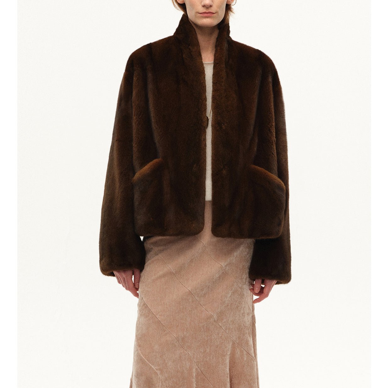 Chaqueta corta de visón puro con caída suave y elegancia urbana Women's Fashion - Women's Clothing - Jackets & Coats - Real Fur | Zulter VIP .