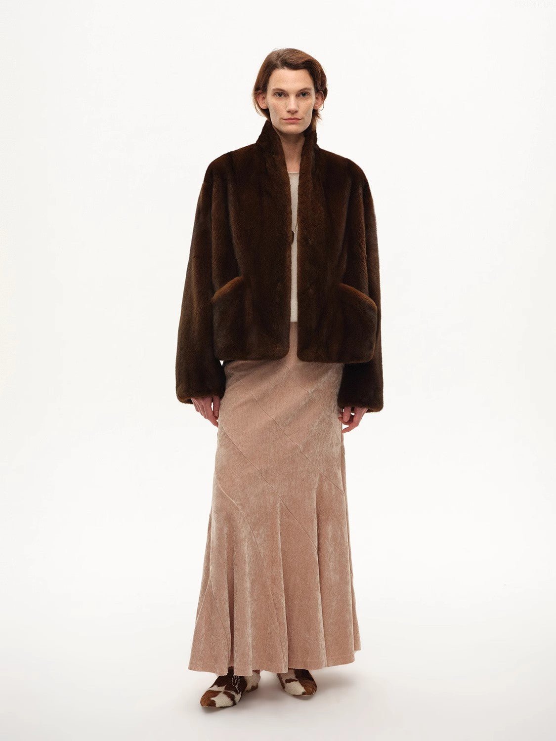 Chaqueta corta de visón puro con caída suave y elegancia urbana Women's Fashion - Women's Clothing - Jackets & Coats - Real Fur | Zulter VIP .