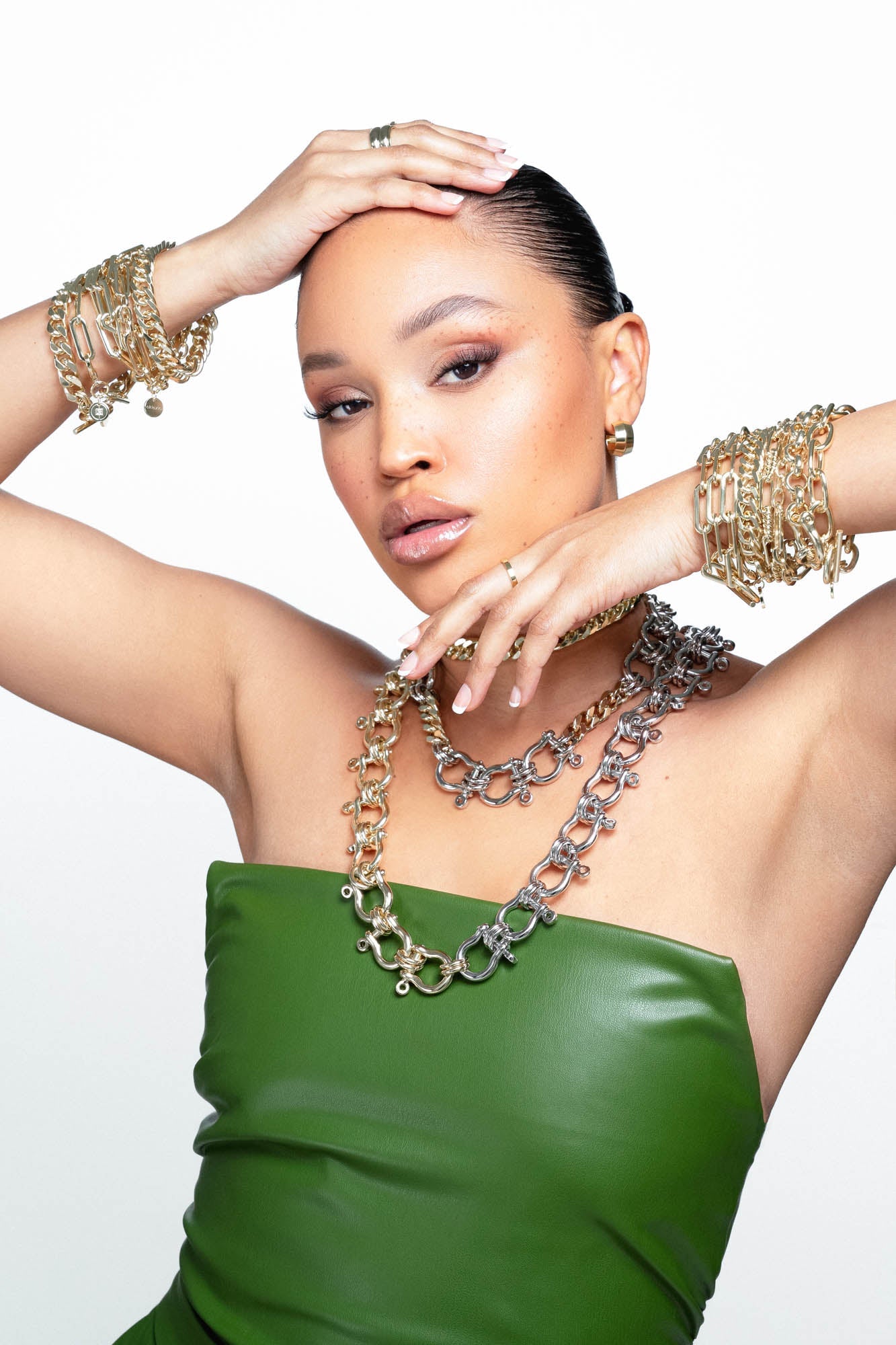 Collar de dos tonos en acabado premium con cierre de seguridad Jewelry & Accessories - Necklaces & Pendants - Chain Necklaces | Zulter VIP .