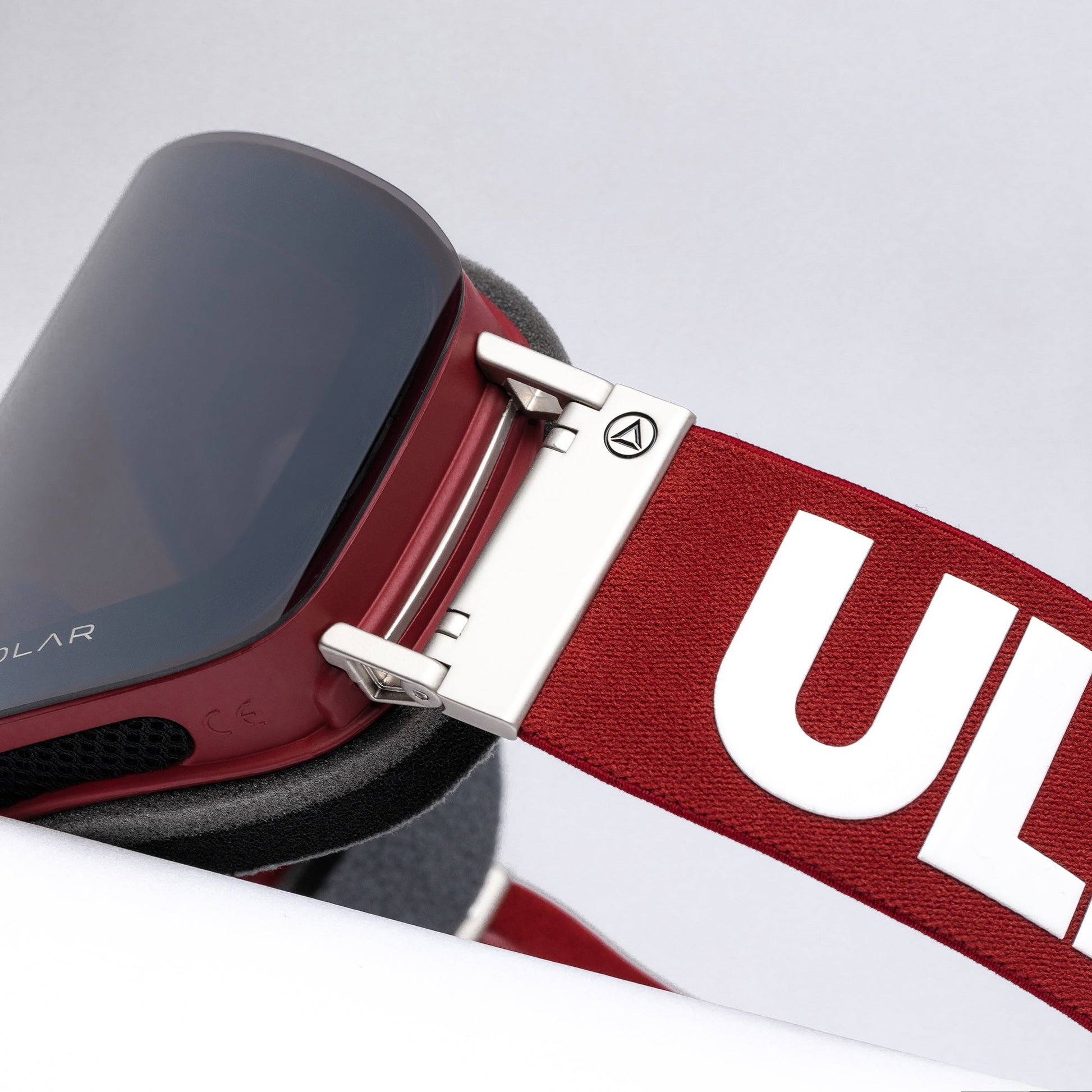 Gafas prémium de acero – Rojo/Plata Sports & Entertainment - Skiing & Snowboarding - Skiing Eyewear | Zulter VIP .