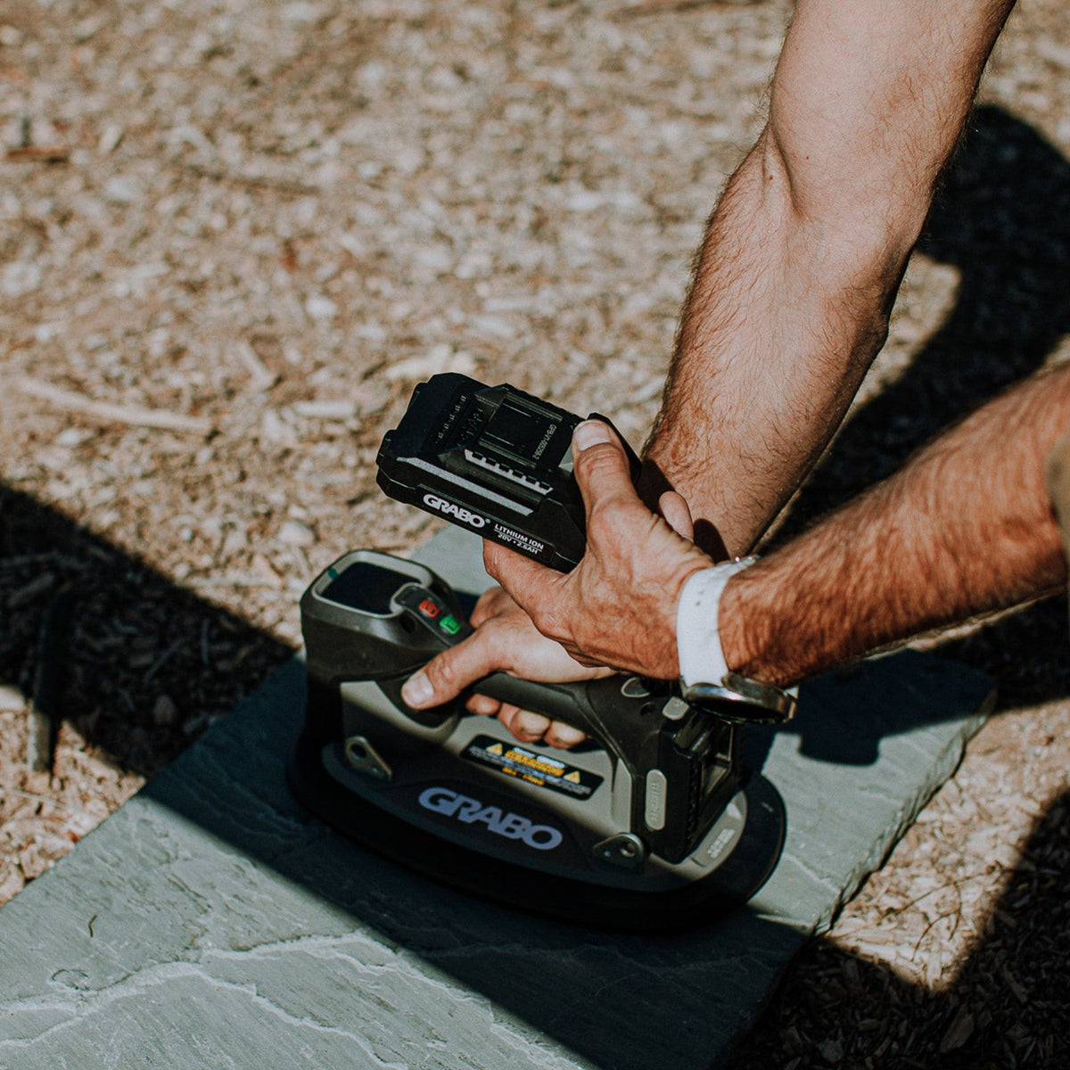 GRABO Pro Brushless Gripster 170 kg – Ventosa Eléctrica Inalámbrica con Control Remoto Tools - Lifting Tools & Accessories | Zulter VIP .