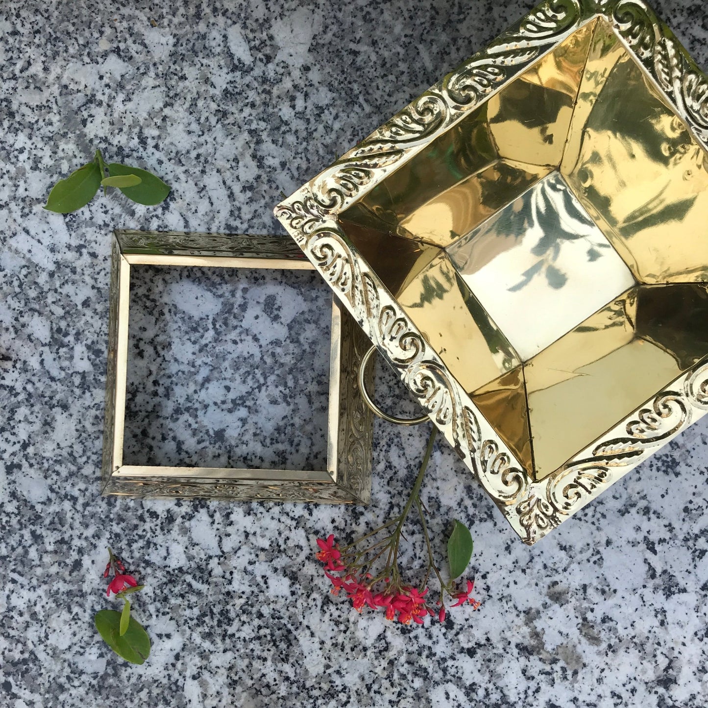 Juego Ritual de Latón Artesanal — Pureza, Fuego y Tradición Espiritual Home & Garden - Home Decor - Incense & Incense Burners | Zulter VIP