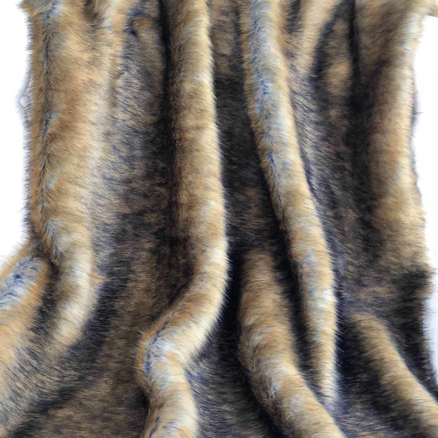 Manta premium de lujo con acabado tipo oso grizzly ultrasuave Home & Garden - Home Textile - Pillows | Zulter VIP .