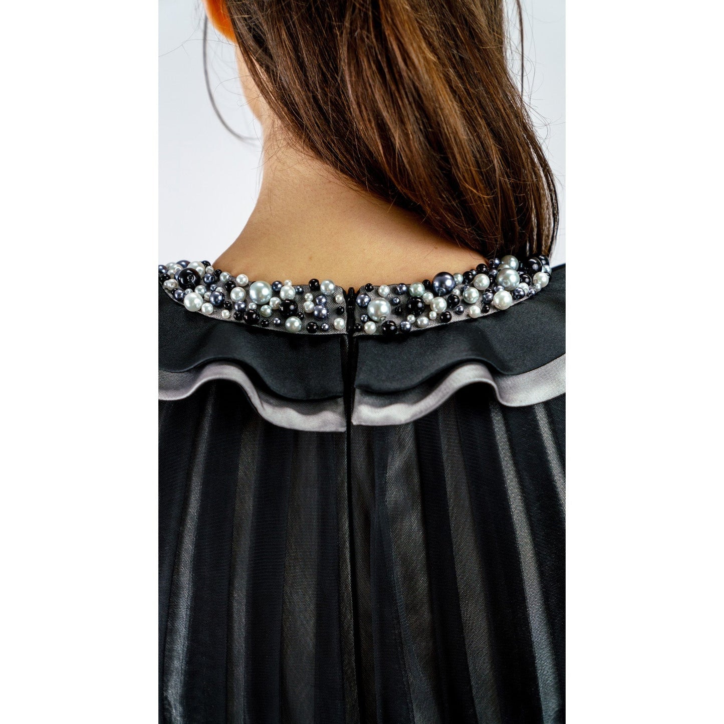 Perla Negra – Elegancia Esculpida Negro Women's Fashion - Weddings & Events - Evening Dresses | Zulter VIP .