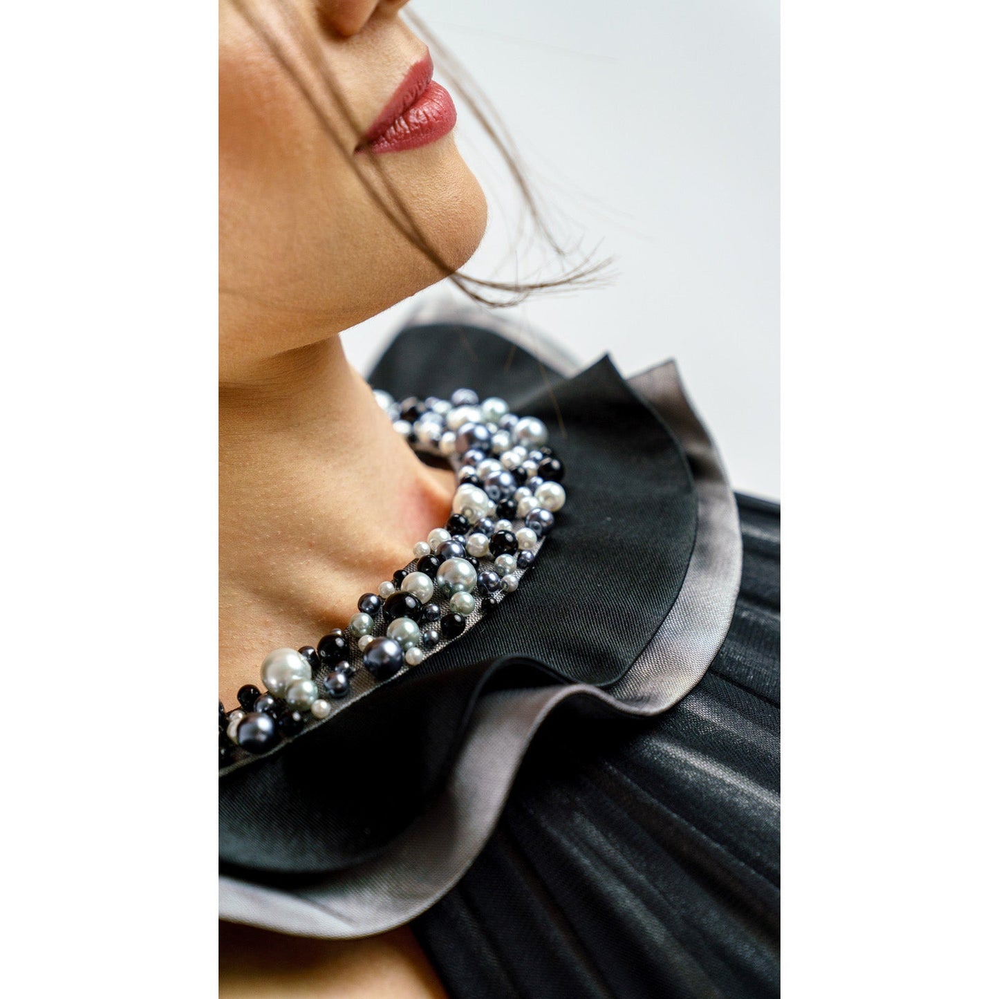 Perla Negra – Elegancia Esculpida Negro Women's Fashion - Weddings & Events - Evening Dresses | Zulter VIP .