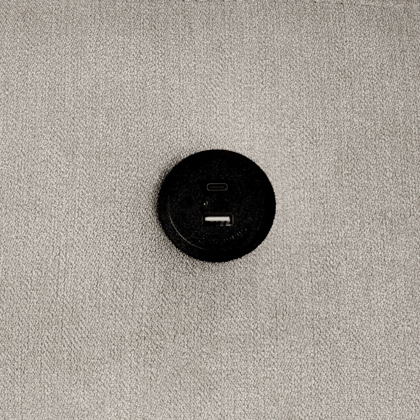 Sofá Cama Seccional en U de 109" con Puertos USB, Almacenamiento y Cojines – Confort y Funcionalidad Premium Home & Garden - Furniture - Home Furniture | Zulter VIP