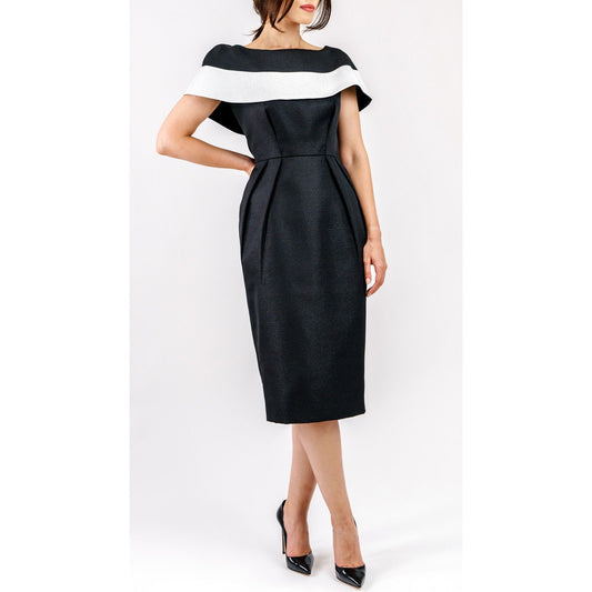 Suave Encanto – Elegancia Negra con Silueta Esbelta Women's Fashion - Weddings & Events - Evening Dresses | Zulter VIP .