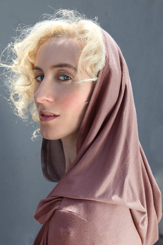 Sudadera orgánica de yoga con capucha estilo meditativo Women's Fashion - Women's Clothing - Sweaters - Cardigans | Zulter VIP .