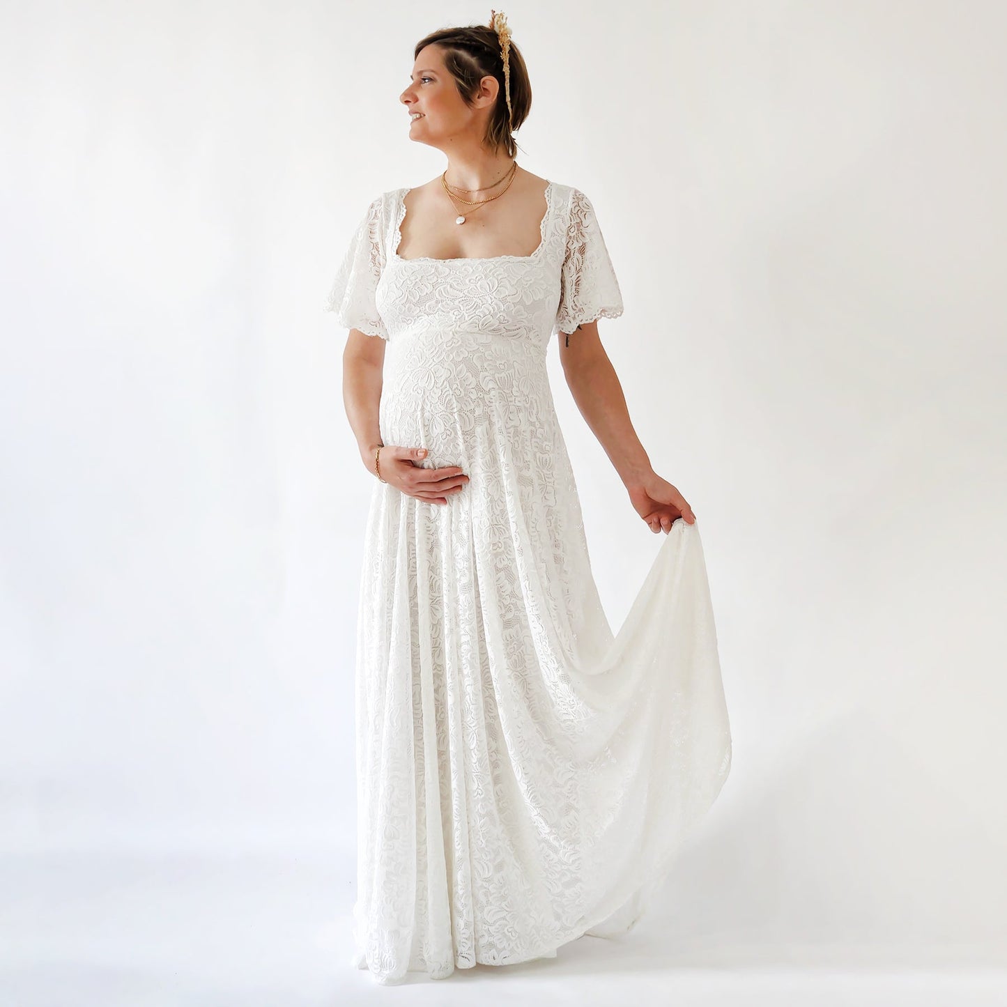 Vestido de encaje premamá de diseño elegante para momentos únicos Women's Fashion - Pregnancy & Maternity - Dresses | Zulter VIP .