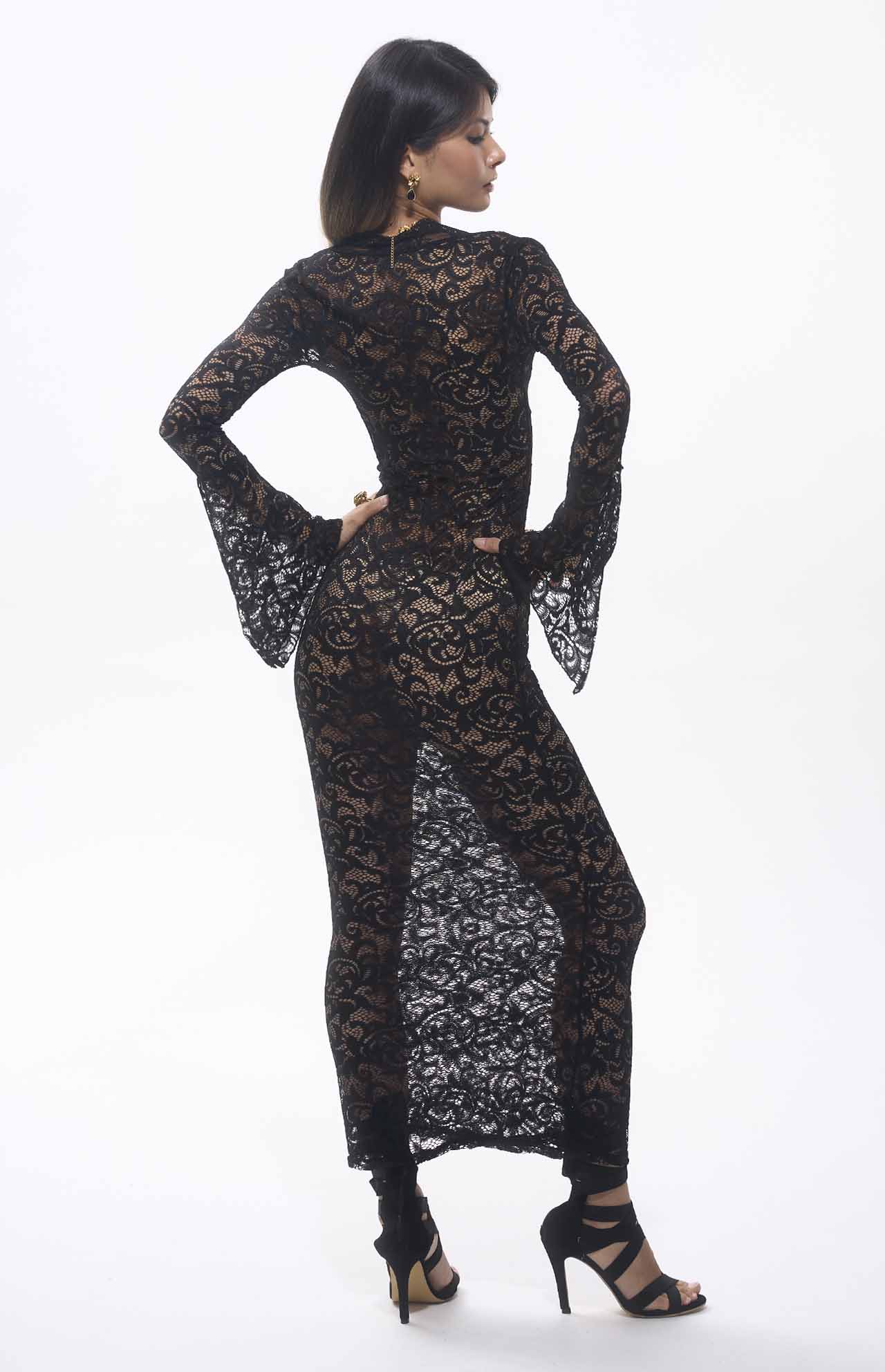 Vestido largo de encaje floral con escote en V y elegancia atemporal Women's Fashion - Women's Clothing - Dress - Long-Sleeve Dress | Zulter VIP .