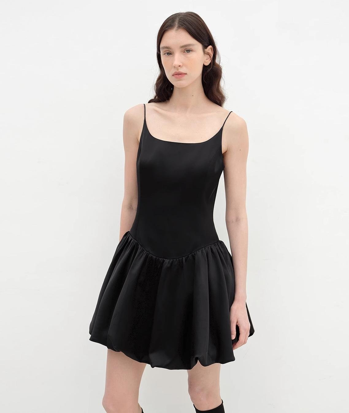 Vestido Lencero de Satén y Acetato — Elegancia Líquida con Brillo de Lujo Women's Fashion - Women's Clothing - Dress - Sleeveless Dress | Zulter VIP